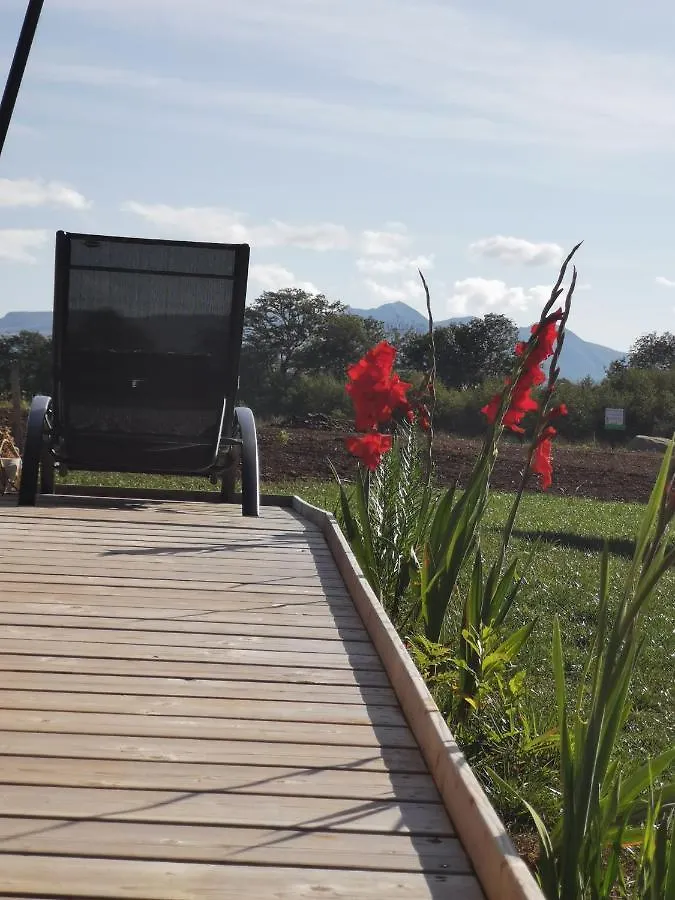 Campsite Auvergne Chalets Sancy Bagnols